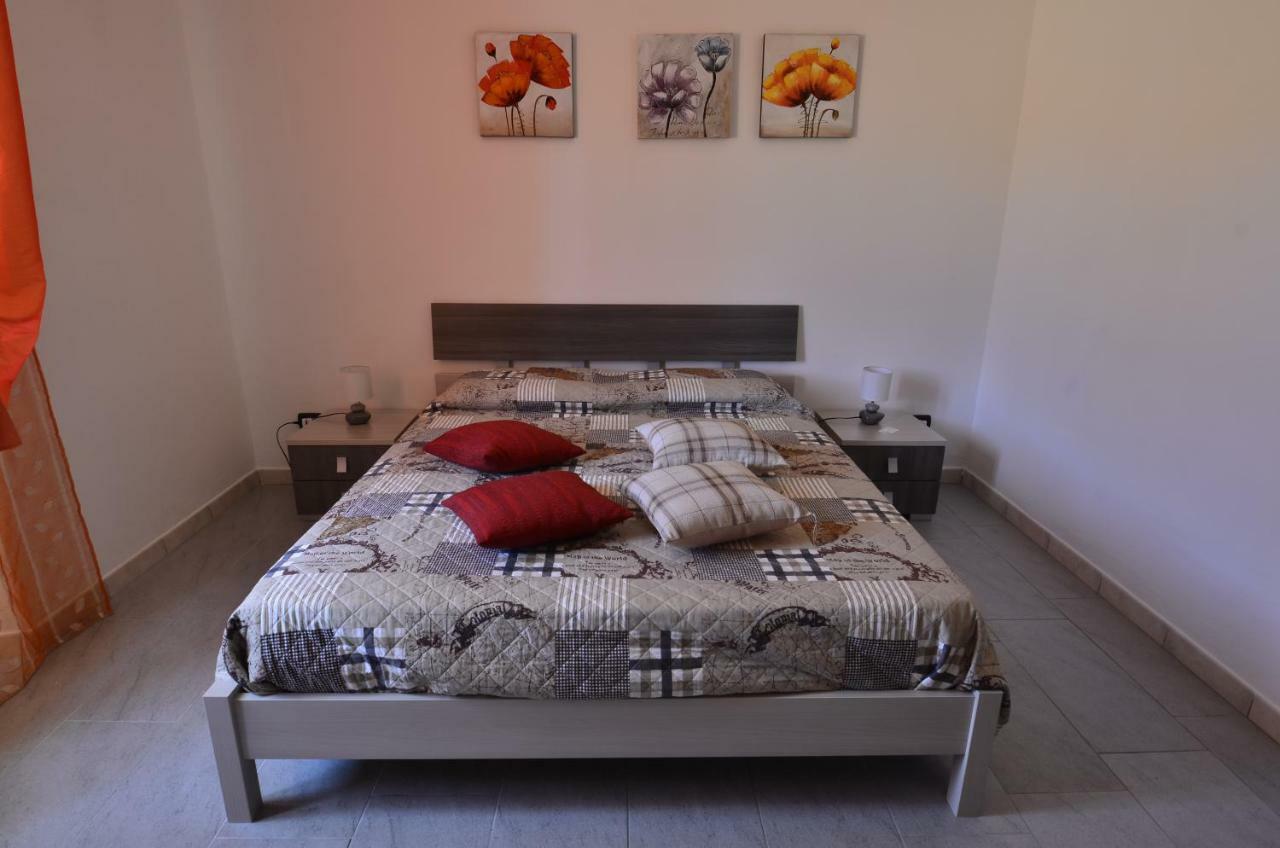 Hotel Case Franzero Levice Zewnętrze zdjęcie